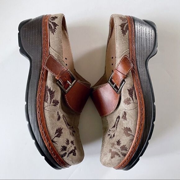 Klogs suede floral comfort clogs - Picture 8 of 11